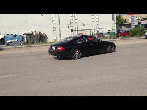 Mercedes CLS 350 drift