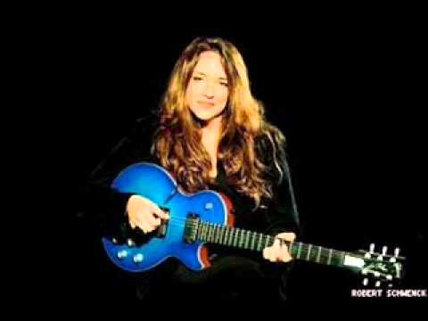 Feriado, O Amor É Um Rock, Entre Tapas E Beijos - Ana Carolina