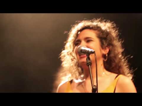 Maruja Limón y Balkan Paradise Orchestra en la Sala Apolo