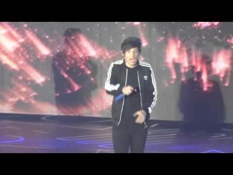 Ready to run (+Harry talking) - live @ MEN Arena Manchester 03/10/2015