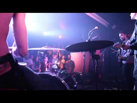 Fernando Motta, Jonathan Tadeu e Vitor Brauer - Fogo-Fátuo ( Ao Vivo em Sorocaba)