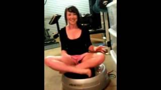 Download lagu My Friends Reaction To A Vibrodisc (Weight Loss Machine) mp3