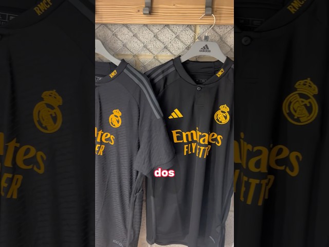 Vídeo relacionado con Real Madrid Camiseta personalizaBLE de la Tercera Equipación - Temporada 2022/23 - Réplica Oficial Autorizada con Licencia - Niño (6 Años)