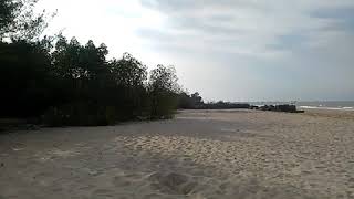 preview picture of video 'Belajar ngevlog di pantai perbatasan jatim jateng'