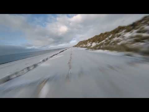 Winterzauber auf Sylt: Verträumte Strände in einer frostigen Kulisse in 4k erleben!