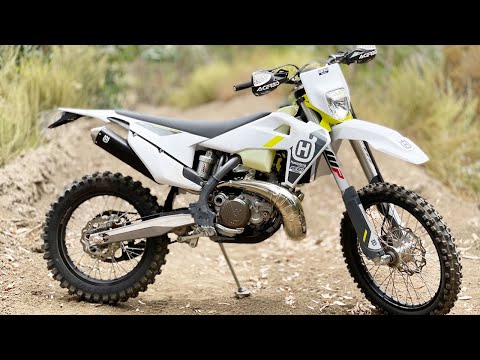 2022 Husqvarna TE300i Fuel Injected 2 Stroke - Dirt Bike Magazine