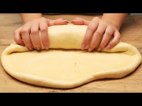 It's incredibly easy and delicious! If you try it, you want more. Bake bread with Maria.