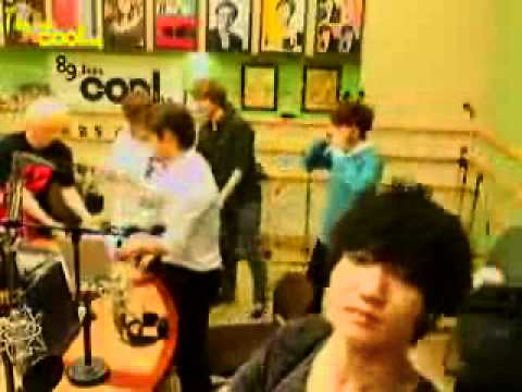 110812 KTR ending kiss with Super Junior part 1