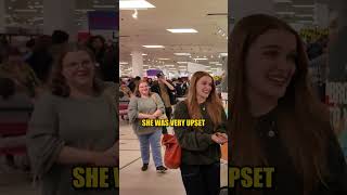 Girl get scammed buying modern bulk! #pokemon #pokemoncards #vendorpov #scam