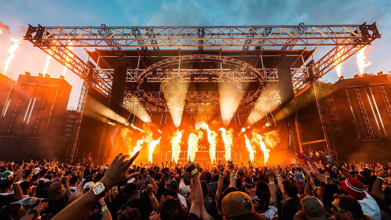 adam-beyer-b2b-layton-giordani - Untitled Set