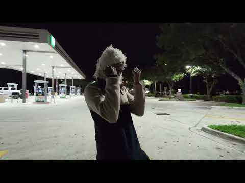 GIGA H.D - LATE BLOOMER