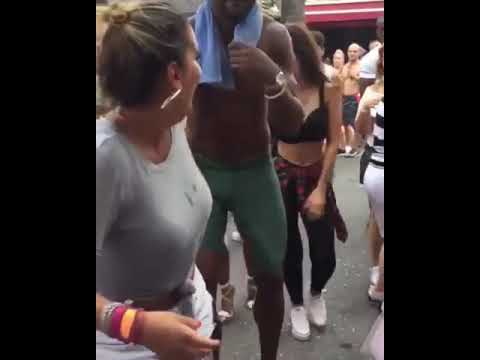 El Negro del Whatsapp en Vivo 😦😦😮😮