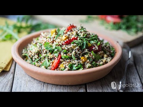 Insalata di quinoa vegetariana in 10 minuti/10 Minute Vegetarian Quinoa Salad