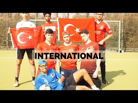 FUSSBALL INTERNATIONAL !!!