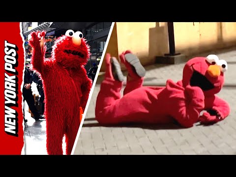 Elmo 'trolls' anti-ICE protesters in Portland