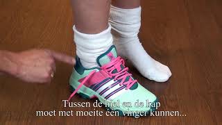 Zo moet een voetbalschoen zitten