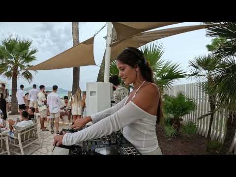 Sara Collado at Nu Mallorca | House and Progressive DJ Set