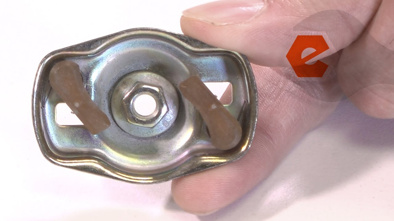 Replacing your Husqvarna Trimmer Trimmer Starter Pawl Bridge