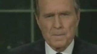 Μπους τις πρεσβύτερος ήτο αυτός που επανέφερε τον όρο "Νέα Τάξη" στο προσκήνιο μετά τον Αδόλφο Χίτλερ. (από Khan, 18/05/14)