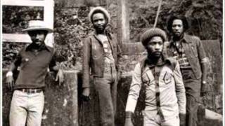 Wailing Souls - Fret Not Thyself