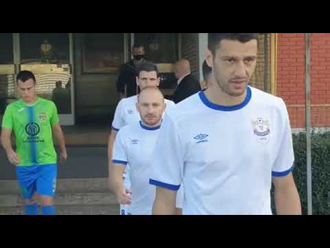 Pirot, 10.10.2020, FK Radnički - Zemun, izlazak na teren