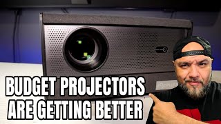Elephas Budget projector
