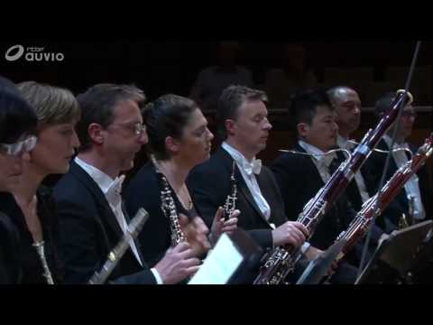 W.A. Mozart Piano Concerto N 26 KV. 537 "Coronation Concert", Nadezda Pisareva, piano