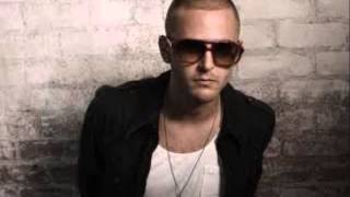 Uma Thurman - Jared Evan (Feat. Lil Fame)