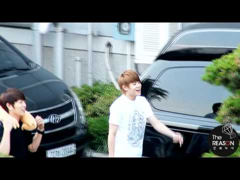 [Fancam] 110619 JunSeob.ft beast arrive recording @ Inkigayo
