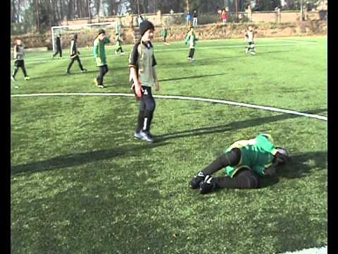 SK Střešovice MŽ B - FC Háje   1 - 1.avi