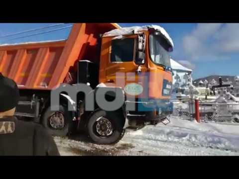 Drumarii, probleme cu gheata in Fieni