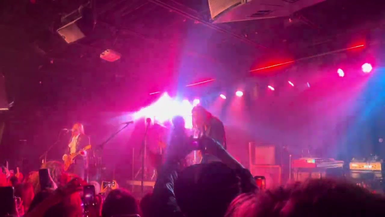 Mirador - Heels Of The Hunt (Live Debut) - YouTube