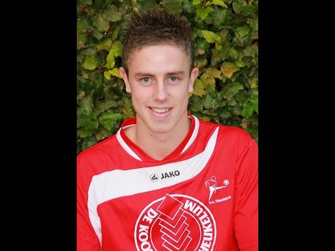 Perkouw 1 - Heukelum 1, halve volley Tim Schwebke mislukt