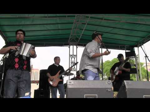 Jimmy Lee y Tentazion @ Tejano Fan Fair 2012 San Antonio,Tx. SUENALE =)
