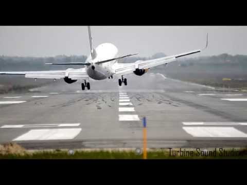 Boeing 737-300 Jettime OY-JTE landings ( Nikon D7000 )