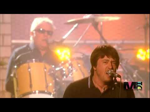 Foo Fighters ft. Brian May & Roger Taylor - Tie Your Mother Down [Live At VH1 Rock Honors (2006)]