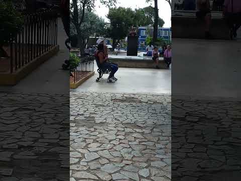 #turismo #salsa plaza bolivar en juangriego isla de margarita venezuela