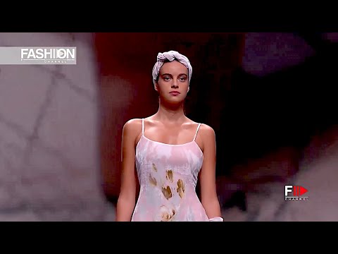 OLGA MACIÀ Valmont Barcelona Bridal 2020 - Fashion Channel