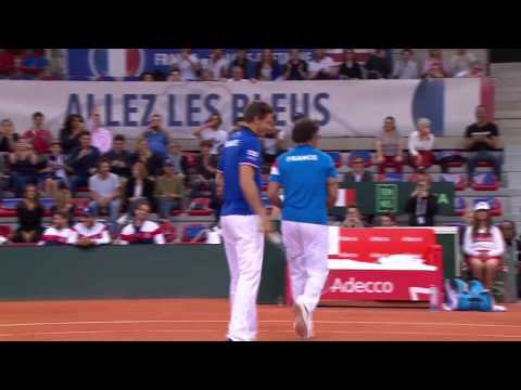 Noah and Mahut help out Benneteau in rubber 4