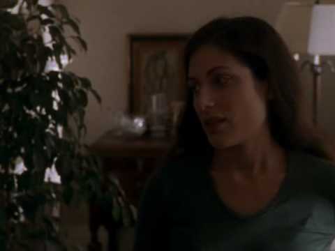 The West Wing - Season 1, Ep 1 - Sam visits Lori to swap back pagers