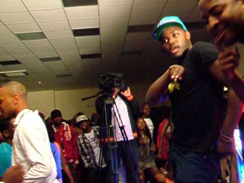 Zim Cup Clash 2012- Azonto Dance / You Go kill me | King Alfred