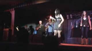 Makenna And Shelby - Thanks A Lot