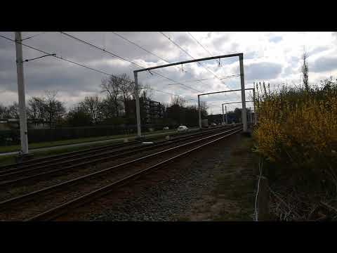 Wissel straat bij tramhalte Nieuwegein Zuid