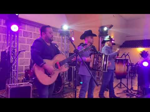 La Winona / Los Bravitos