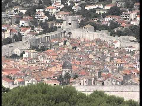 KLAPA MAESTRAL - VOZILA SE MARE KATA