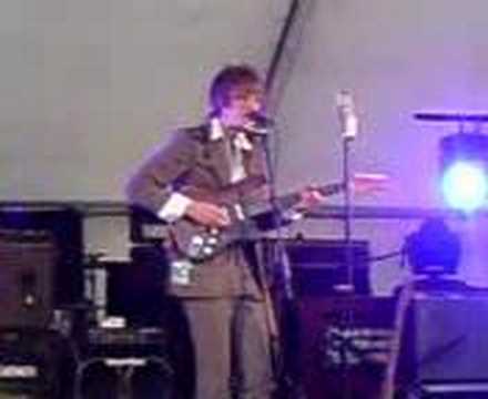 jonjo feather  plays Fort Perch Rock