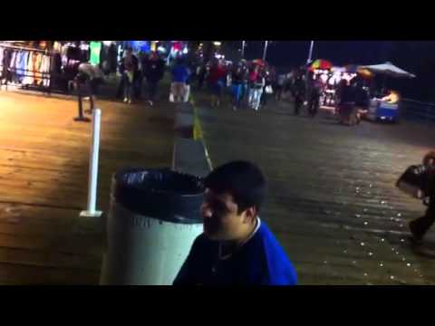 Chicos Vibration Dub Dees in Santa Monica pier