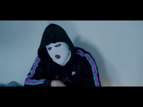 Ham fra syd - Nina nu (officiel reupload)