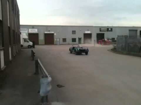 Dutton phaeton drift