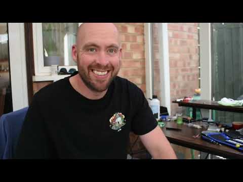 Space Invader teardown and repair